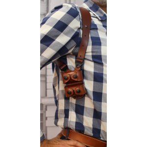 Double speedloader leather pouch for shoulder system