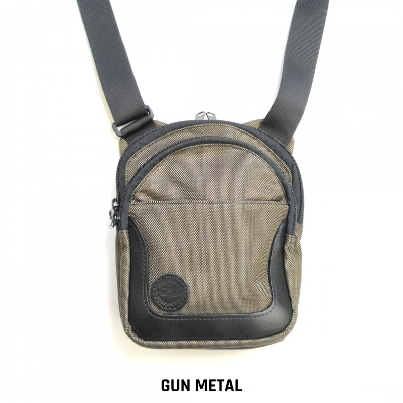 Large concealed shoulder gun bag