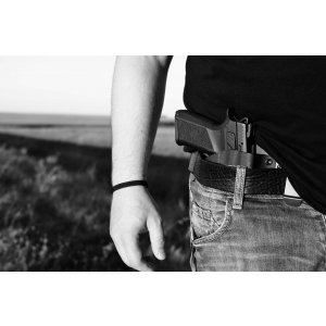 COMFORTABLE HYBRID IWB HOLSTER | Falco