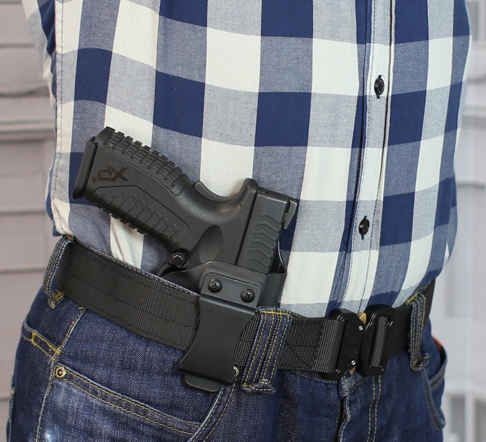 Holster in 2 o'clock position