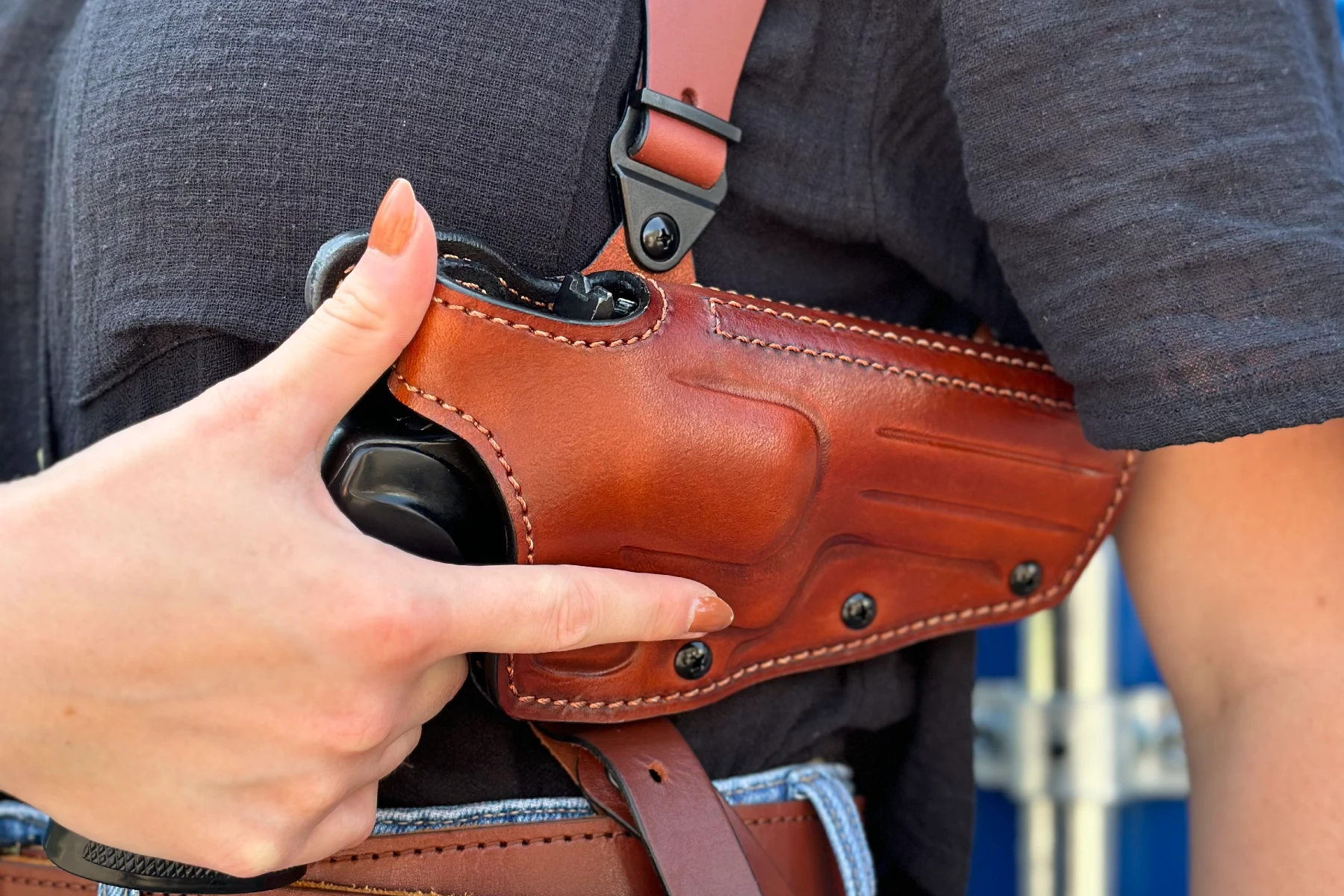 leather shoulder holster revolver