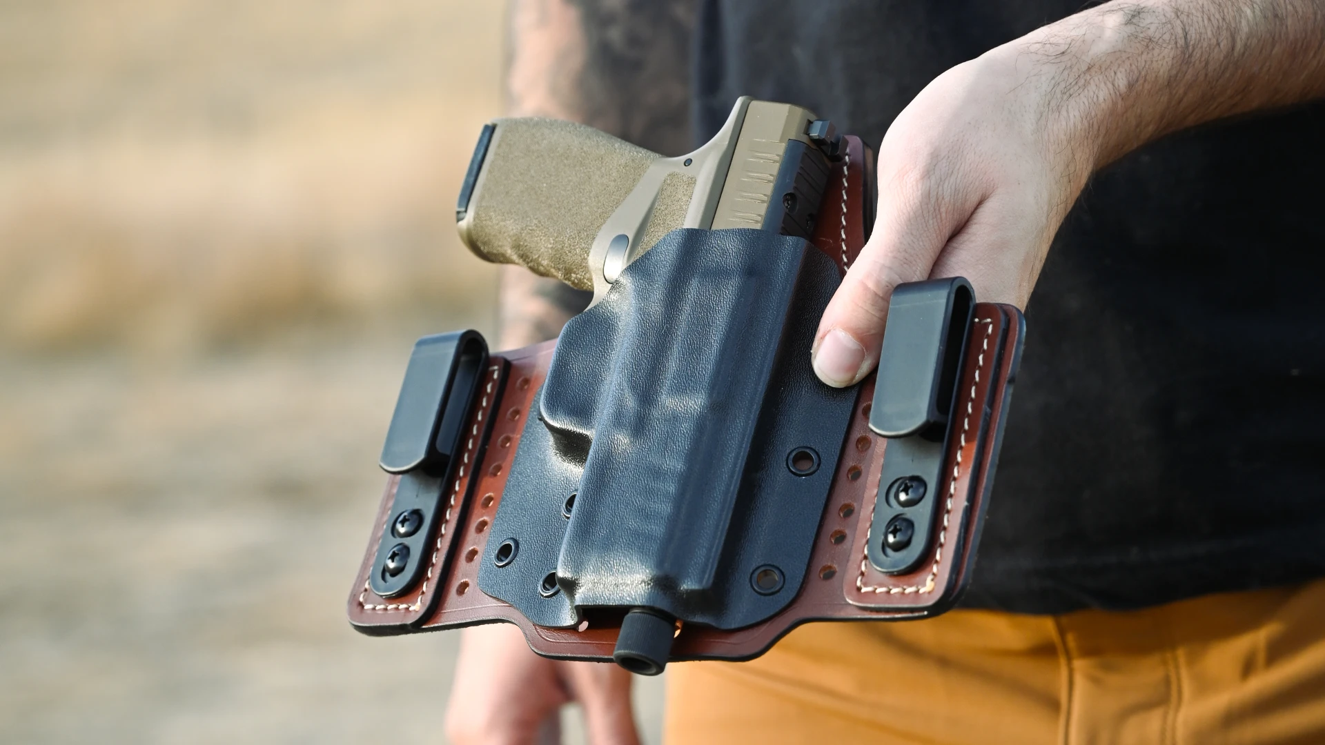 Tuckable IWB Holster